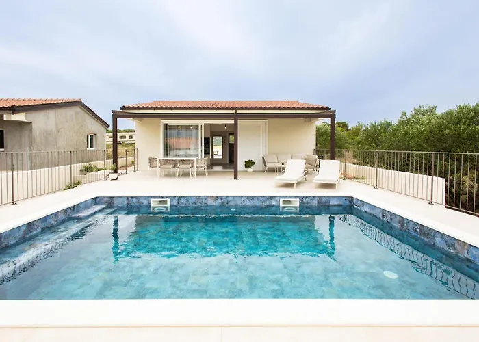 House Vrsinka * Vrsine